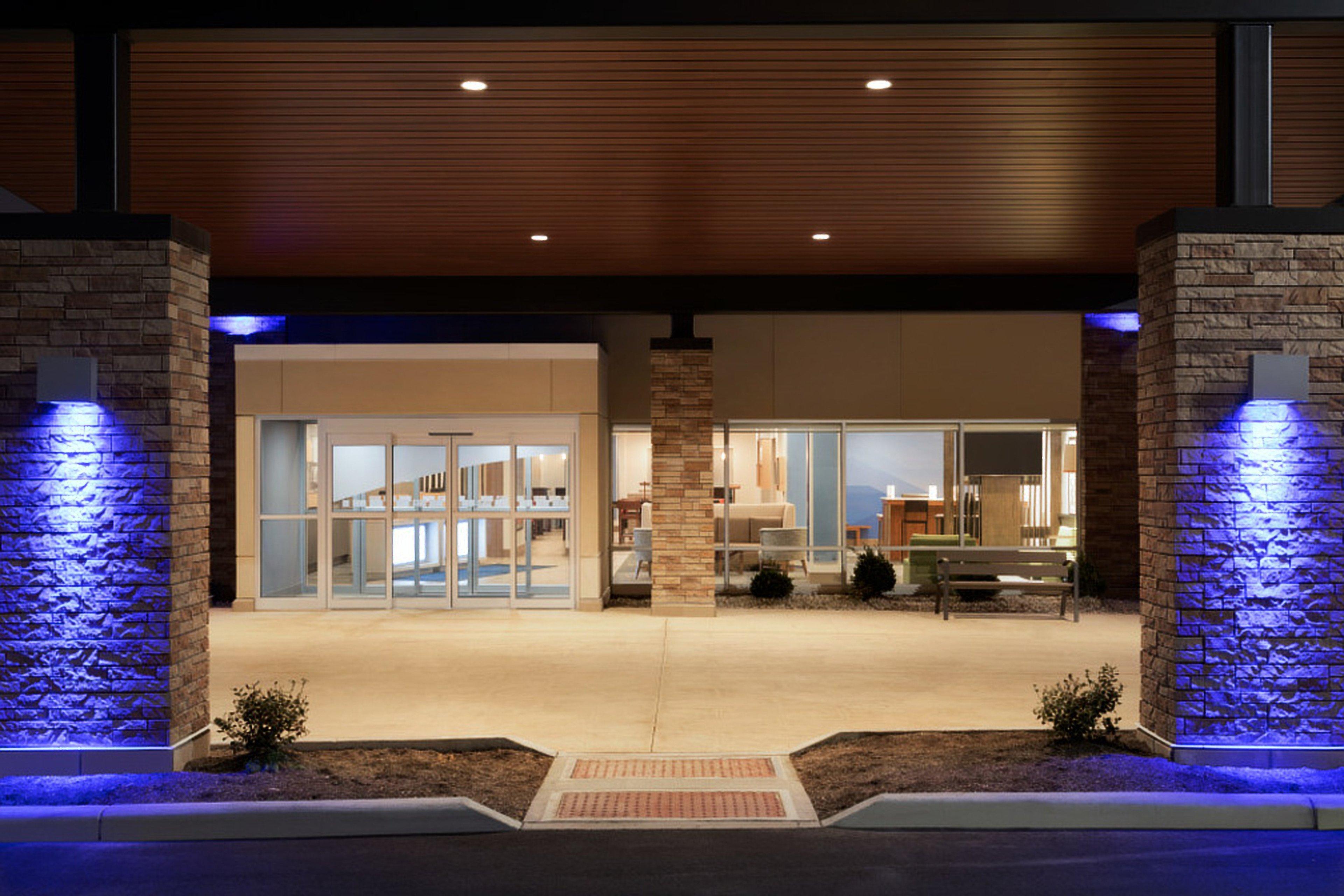 Holiday Inn Express & Suites - Cincinnati Ne - Red Bank Road By Ihg Exterior foto