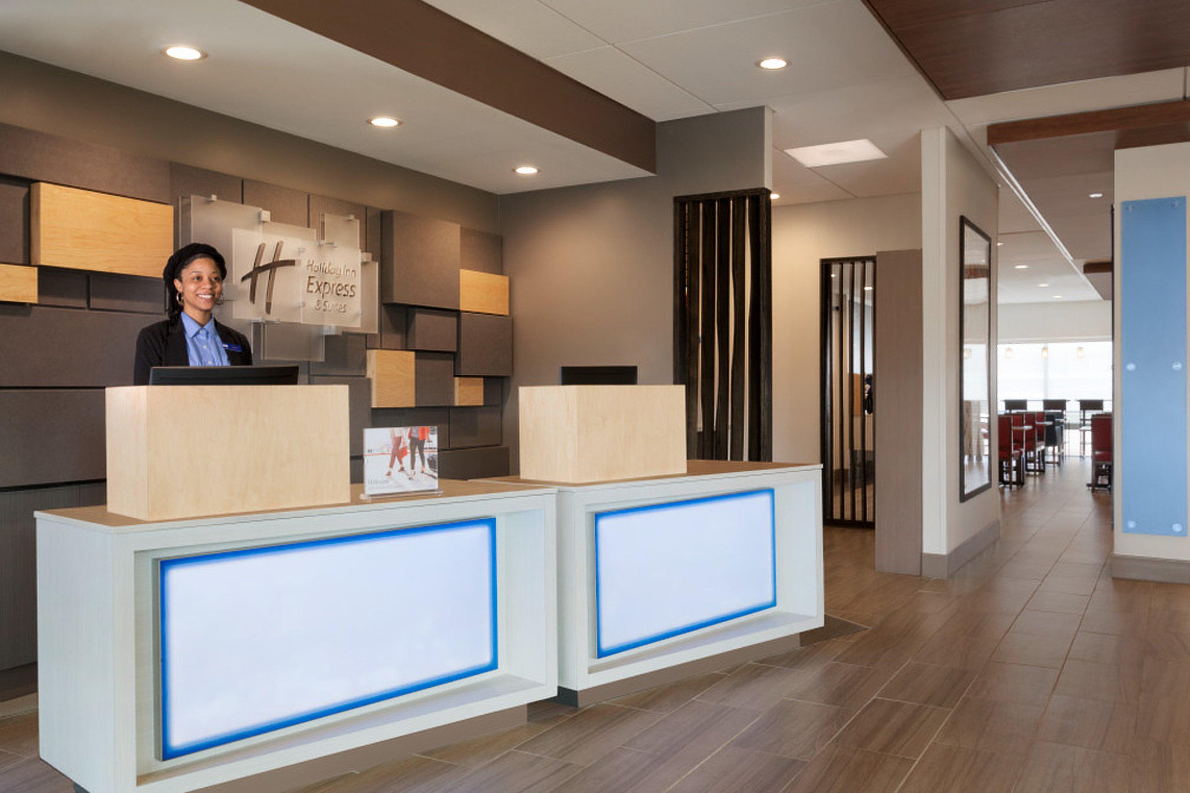 Holiday Inn Express & Suites - Cincinnati Ne - Red Bank Road By Ihg Exterior foto